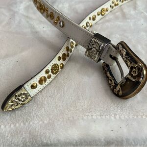 Elegant White and Gold Women's Belt